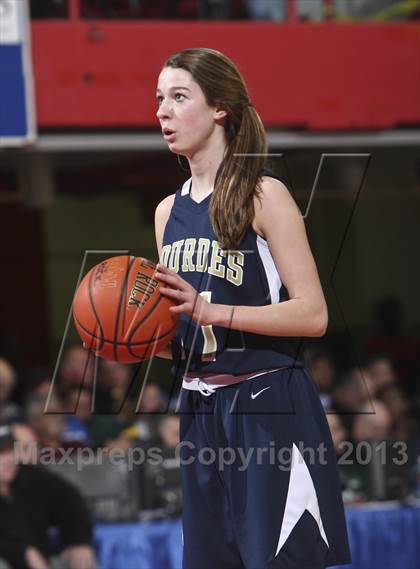 Thumbnail 1 in Ossining vs. Our Lady of Lourdes (Section 1 Class AA Final) photogallery.