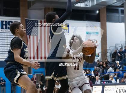 Thumbnail 3 in Belleville West vs. Althoff Catholic (Belleville East Chic-fil-a Classic) photogallery.