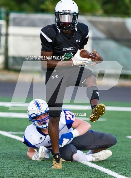 Thumbnail 3 in Walton @ Roswell photogallery.