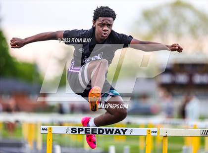 Thumbnail 3 in Brad Pedigo Invitational photogallery.
