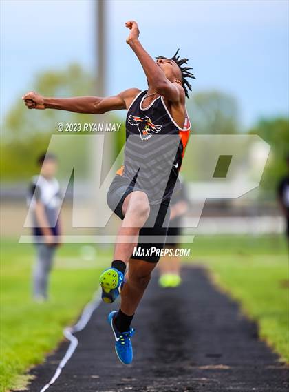 Thumbnail 1 in Brad Pedigo Invitational photogallery.