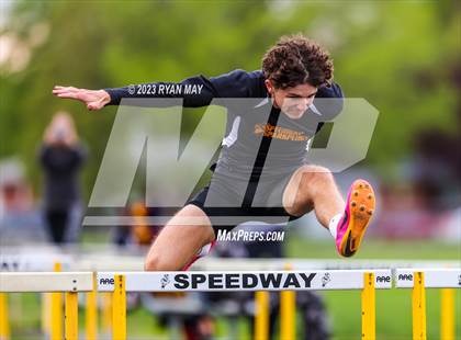 Thumbnail 3 in Brad Pedigo Invitational photogallery.