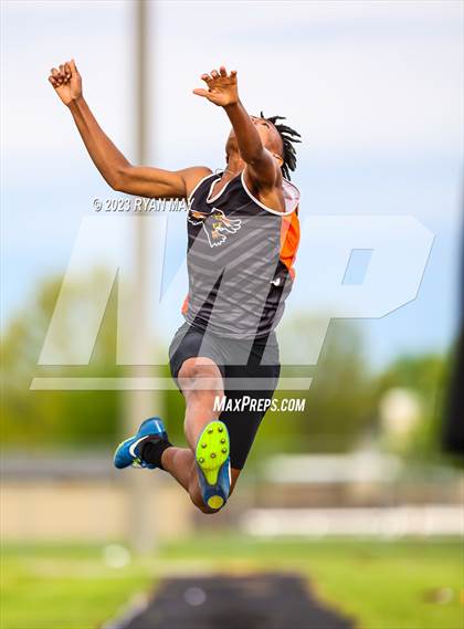 Thumbnail 3 in Brad Pedigo Invitational photogallery.