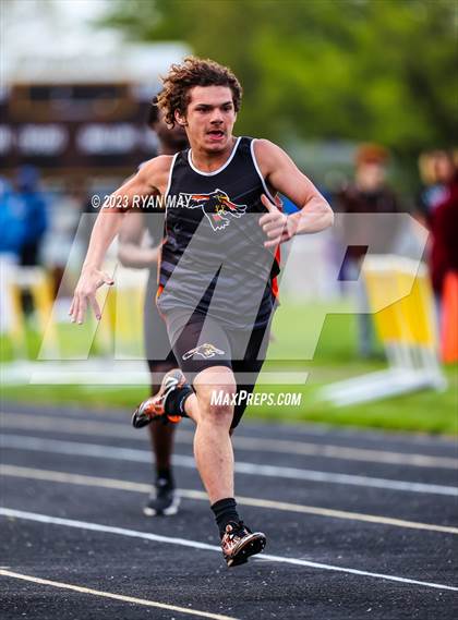 Thumbnail 3 in Brad Pedigo Invitational photogallery.