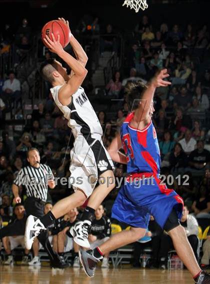 Thumbnail 3 in Sierra Grande vs. Hi-Plains (CHSAA 1A Final Four) photogallery.