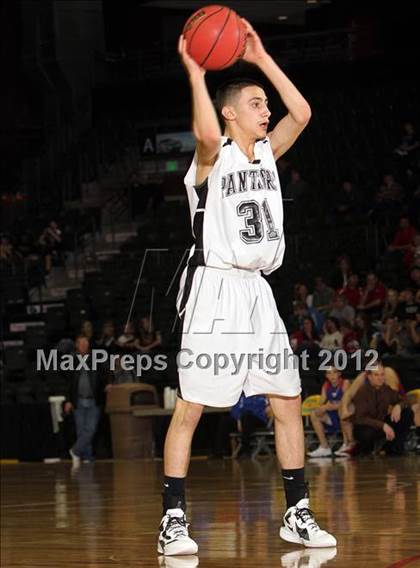 Thumbnail 2 in Sierra Grande vs. Hi-Plains (CHSAA 1A Final Four) photogallery.