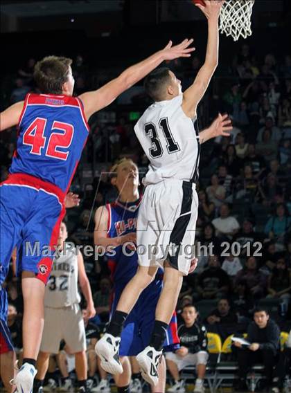 Thumbnail 3 in Sierra Grande vs. Hi-Plains (CHSAA 1A Final Four) photogallery.