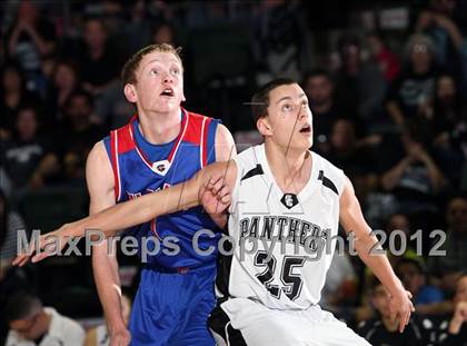 Thumbnail 2 in Sierra Grande vs. Hi-Plains (CHSAA 1A Final Four) photogallery.