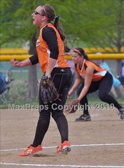 Thumbnail 3 in O'Fallon @ Mt. Vernon photogallery.