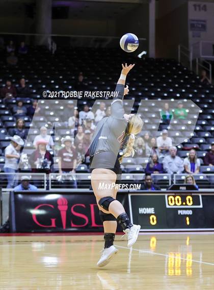 Thumbnail 1 in Fayetteville vs. Sulphur Bluff (UIL Volleyball 1A Semifinals) photogallery.