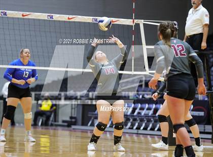 Thumbnail 3 in Fayetteville vs. Sulphur Bluff (UIL Volleyball 1A Semifinals) photogallery.