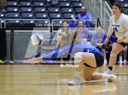 Thumbnail 3 in Fayetteville vs. Sulphur Bluff (UIL Volleyball 1A Semifinals) photogallery.