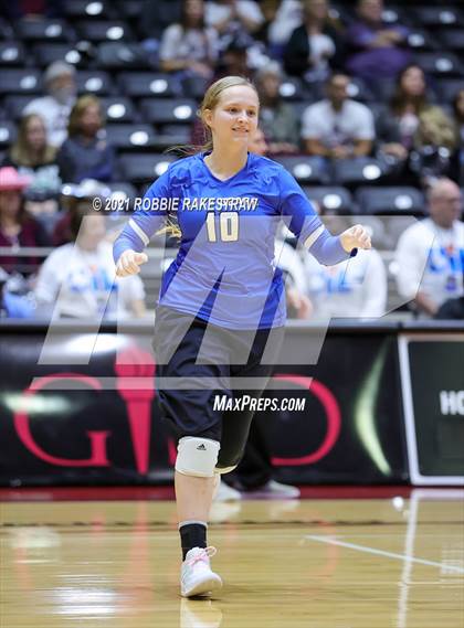 Thumbnail 3 in Fayetteville vs. Sulphur Bluff (UIL Volleyball 1A Semifinals) photogallery.