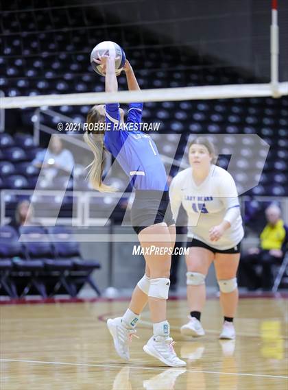 Thumbnail 3 in Fayetteville vs. Sulphur Bluff (UIL Volleyball 1A Semifinals) photogallery.