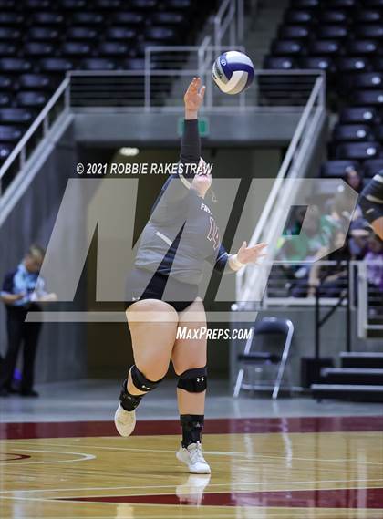Thumbnail 1 in Fayetteville vs. Sulphur Bluff (UIL Volleyball 1A Semifinals) photogallery.