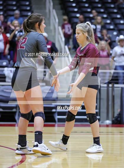 Thumbnail 3 in Fayetteville vs. Sulphur Bluff (UIL Volleyball 1A Semifinals) photogallery.
