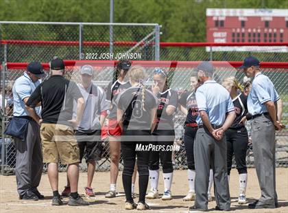 Thumbnail 3 in Baldwin-Woodville vs. Bloomer (WIAA D3 Sectional Final) photogallery.