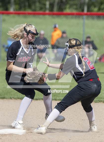 Thumbnail 3 in Baldwin-Woodville vs. Bloomer (WIAA D3 Sectional Final) photogallery.