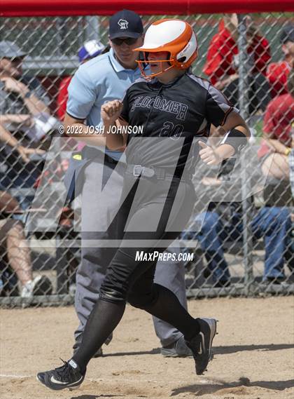 Thumbnail 1 in Baldwin-Woodville vs. Bloomer (WIAA D3 Sectional Final) photogallery.