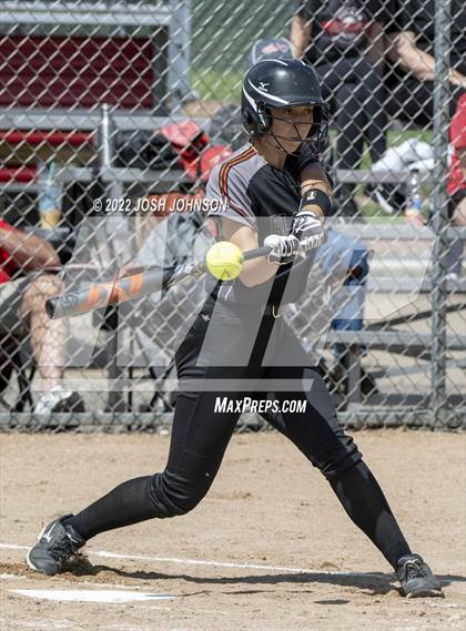 Thumbnail 2 in Baldwin-Woodville vs. Bloomer (WIAA D3 Sectional Final) photogallery.