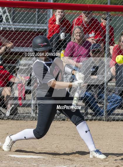 Thumbnail 3 in Baldwin-Woodville vs. Bloomer (WIAA D3 Sectional Final) photogallery.
