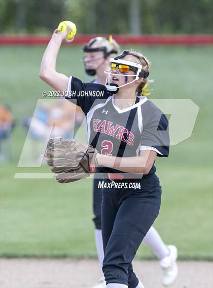Thumbnail 1 in Baldwin-Woodville vs. Bloomer (WIAA D3 Sectional Final) photogallery.