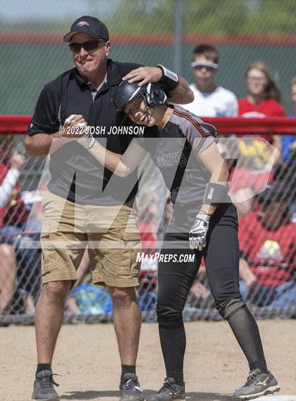 Thumbnail 3 in Baldwin-Woodville vs. Bloomer (WIAA D3 Sectional Final) photogallery.