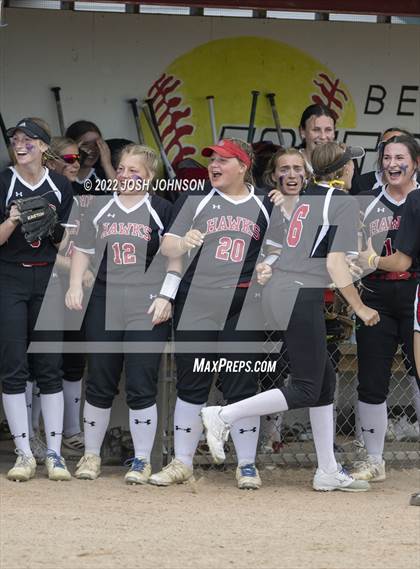 Thumbnail 3 in Baldwin-Woodville vs. Bloomer (WIAA D3 Sectional Final) photogallery.