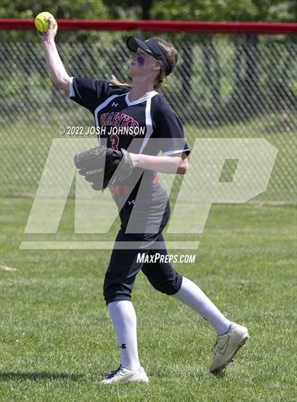 Thumbnail 3 in Baldwin-Woodville vs. Bloomer (WIAA D3 Sectional Final) photogallery.
