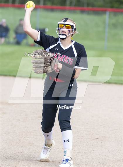 Thumbnail 1 in Baldwin-Woodville vs. Bloomer (WIAA D3 Sectional Final) photogallery.