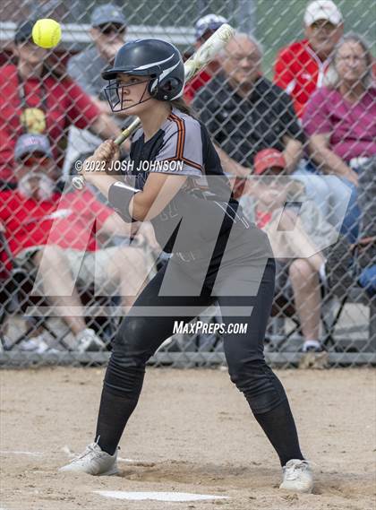 Thumbnail 1 in Baldwin-Woodville vs. Bloomer (WIAA D3 Sectional Final) photogallery.