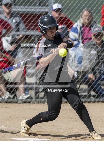 Thumbnail 2 in Baldwin-Woodville vs. Bloomer (WIAA D3 Sectional Final) photogallery.