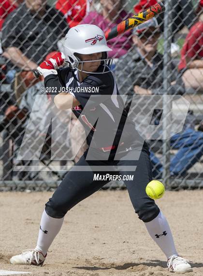 Thumbnail 3 in Baldwin-Woodville vs. Bloomer (WIAA D3 Sectional Final) photogallery.