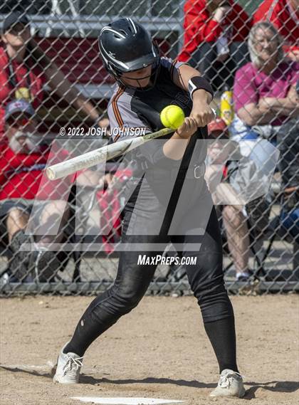 Thumbnail 2 in Baldwin-Woodville vs. Bloomer (WIAA D3 Sectional Final) photogallery.