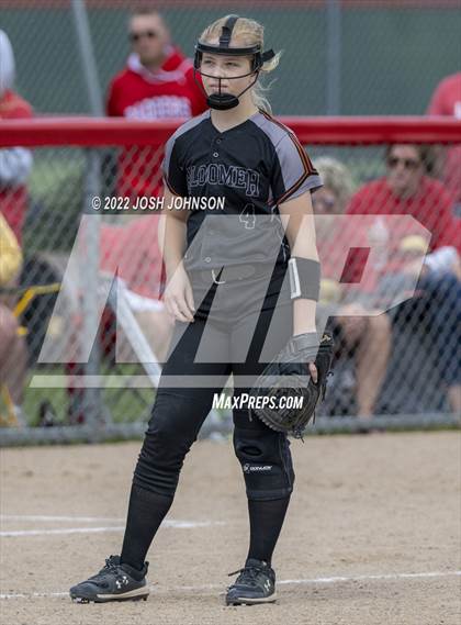 Thumbnail 2 in Baldwin-Woodville vs. Bloomer (WIAA D3 Sectional Final) photogallery.