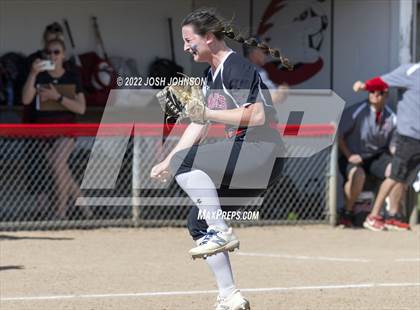 Thumbnail 1 in Baldwin-Woodville vs. Bloomer (WIAA D3 Sectional Final) photogallery.