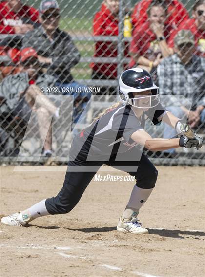 Thumbnail 3 in Baldwin-Woodville vs. Bloomer (WIAA D3 Sectional Final) photogallery.