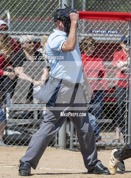 Thumbnail 2 in Baldwin-Woodville vs. Bloomer (WIAA D3 Sectional Final) photogallery.