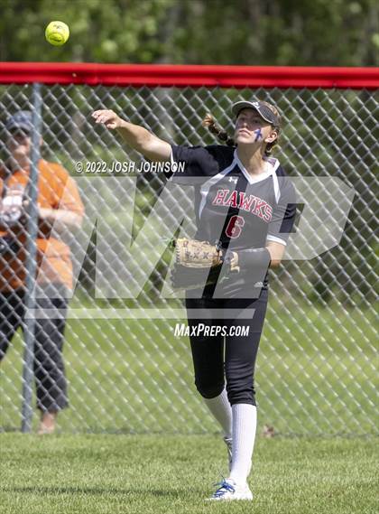 Thumbnail 3 in Baldwin-Woodville vs. Bloomer (WIAA D3 Sectional Final) photogallery.