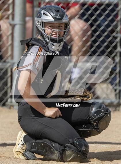 Thumbnail 1 in Baldwin-Woodville vs. Bloomer (WIAA D3 Sectional Final) photogallery.