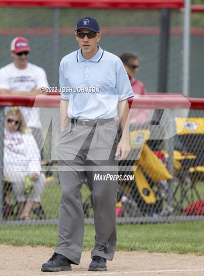 Thumbnail 1 in Baldwin-Woodville vs. Bloomer (WIAA D3 Sectional Final) photogallery.