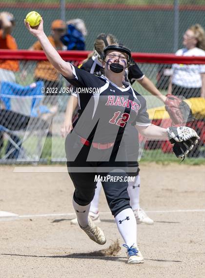 Thumbnail 3 in Baldwin-Woodville vs. Bloomer (WIAA D3 Sectional Final) photogallery.
