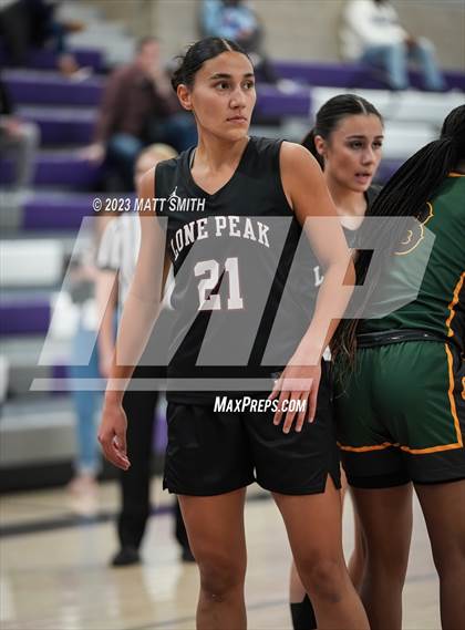 Thumbnail 3 in Lone Peak vs. DeSoto (Holiday Hoopfest) photogallery.
