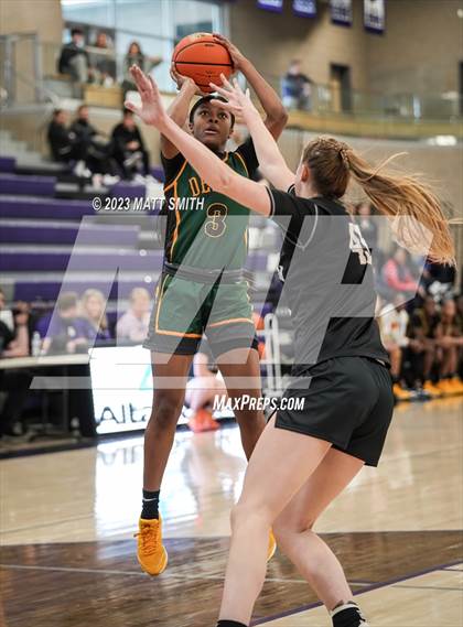 Thumbnail 3 in Lone Peak vs. DeSoto (Holiday Hoopfest) photogallery.