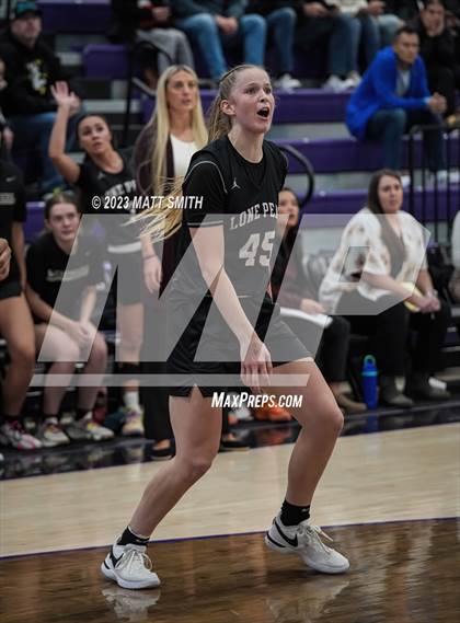Thumbnail 1 in Lone Peak vs. DeSoto (Holiday Hoopfest) photogallery.