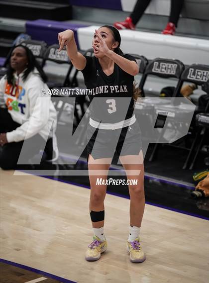 Thumbnail 1 in Lone Peak vs. DeSoto (Holiday Hoopfest) photogallery.