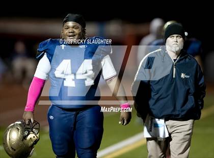Thumbnail 1 in Mater Dei @ Althoff Catholic photogallery.