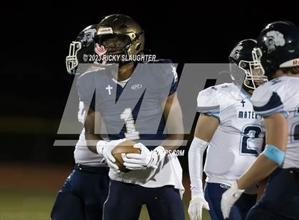Thumbnail 1 in Mater Dei @ Althoff Catholic photogallery.