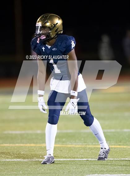 Thumbnail 1 in Mater Dei @ Althoff Catholic photogallery.