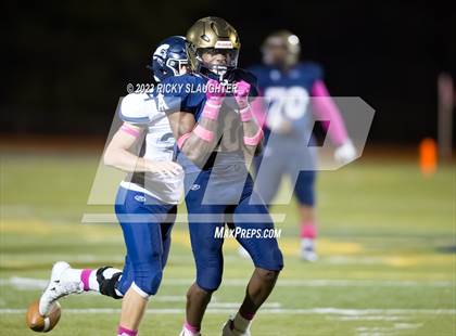 Thumbnail 1 in Mater Dei @ Althoff Catholic photogallery.